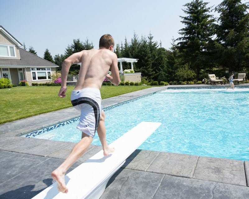 Diving Board: Pros and Cons